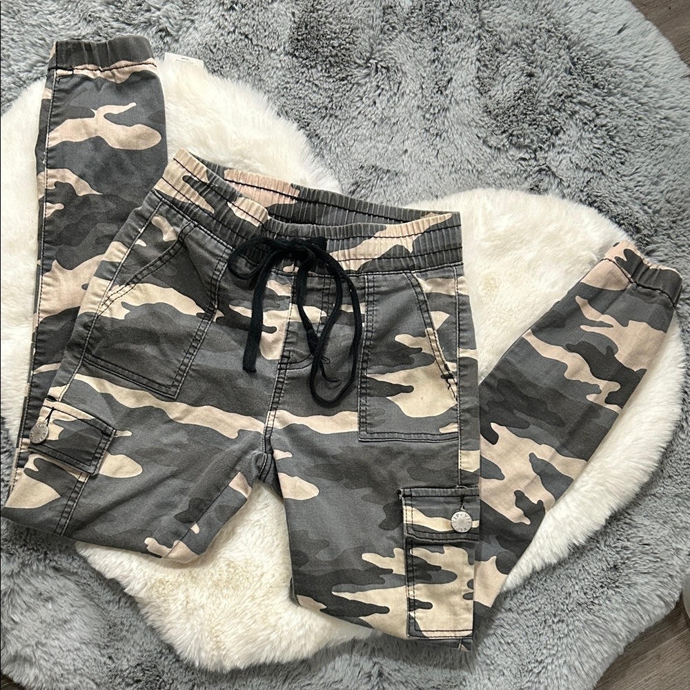 VIP Kids Camouflage Joggers - Gray and Tan